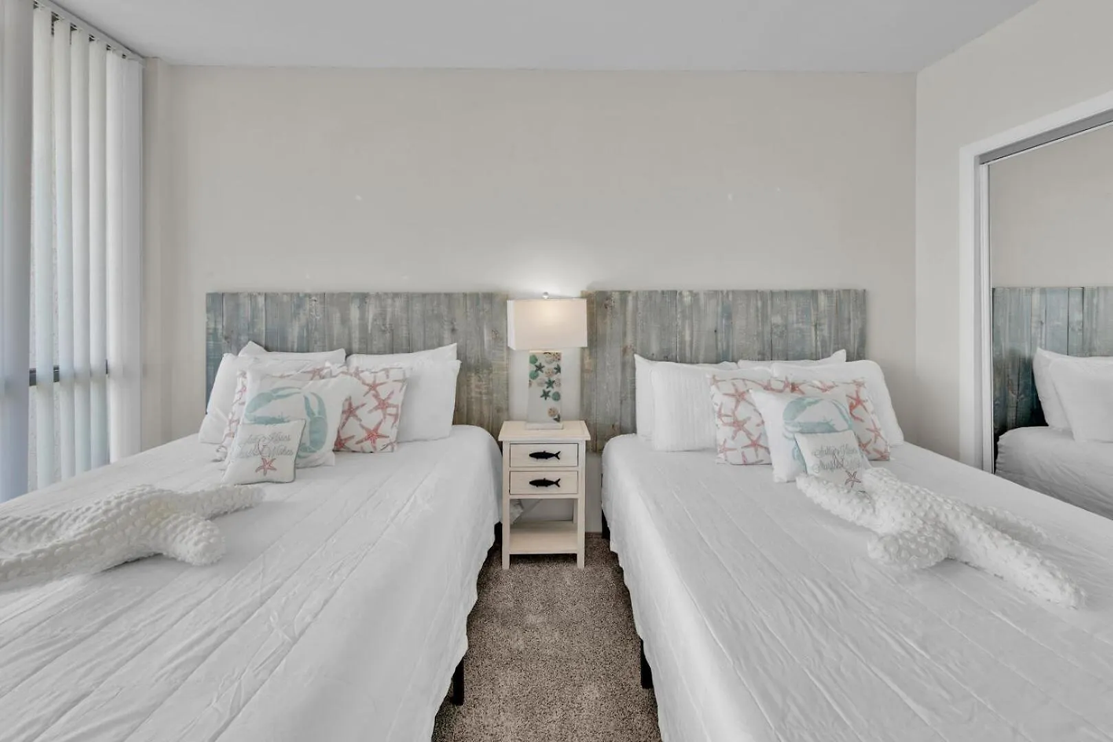 Available For Season! Sunshine In The Sky At Surfside 607 Villa Destin 0*,  United States
